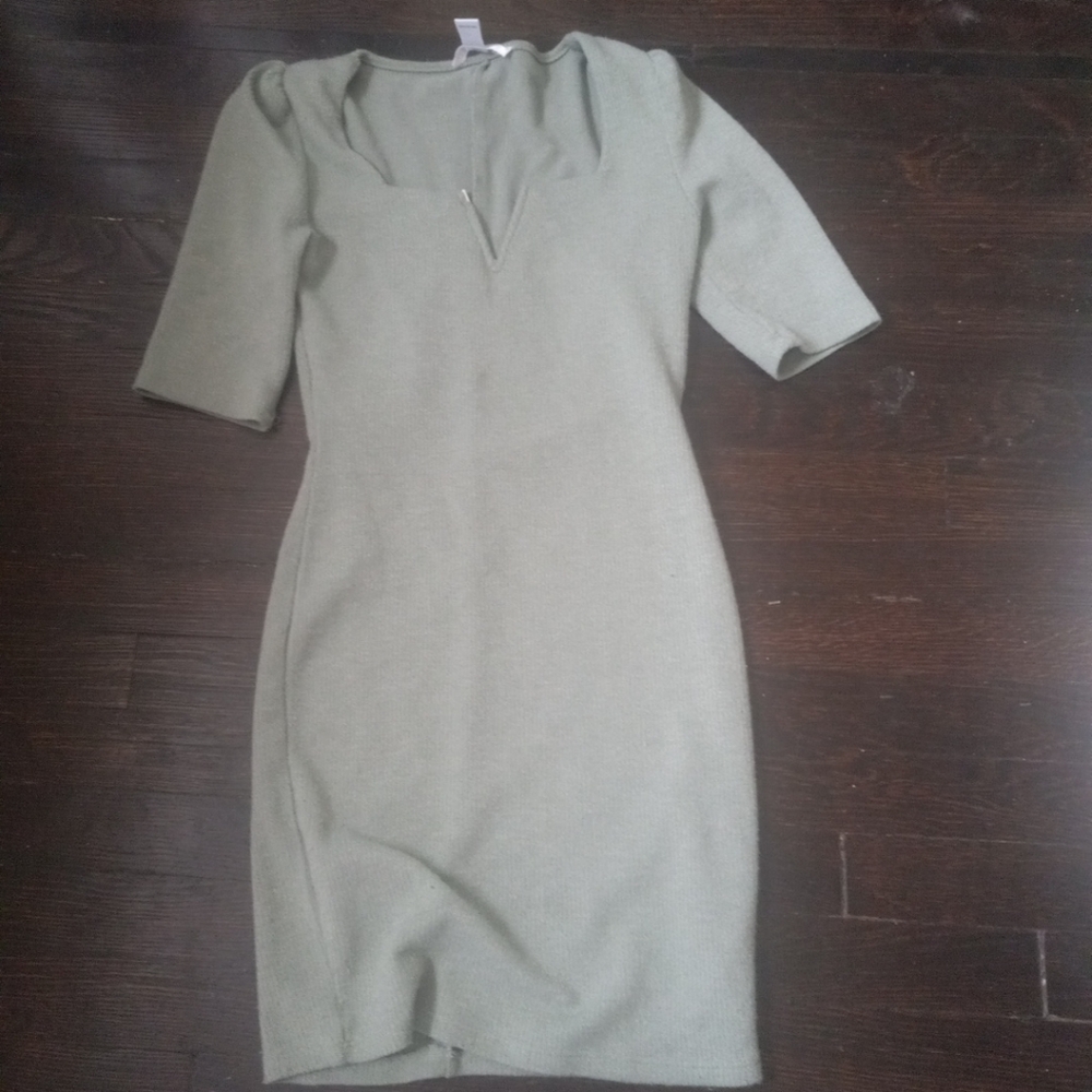 Revamped Womans Mini Dress Color Green Size Small Causal Comfort